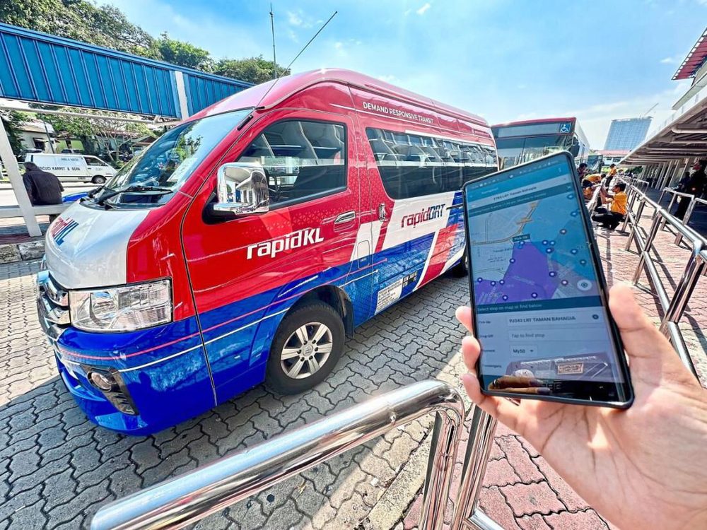 Shuttle bus